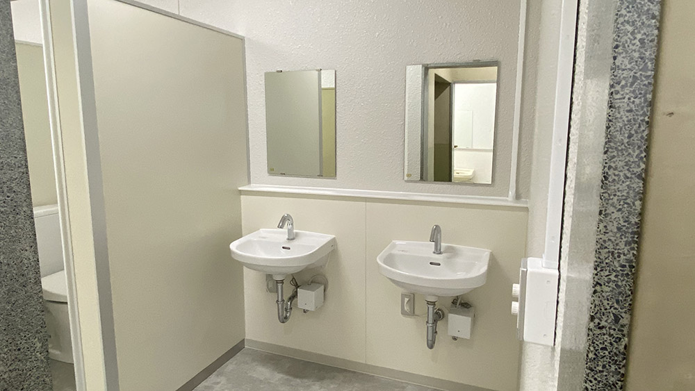 一小・海陽中バリアフリー改修工事の実績写真