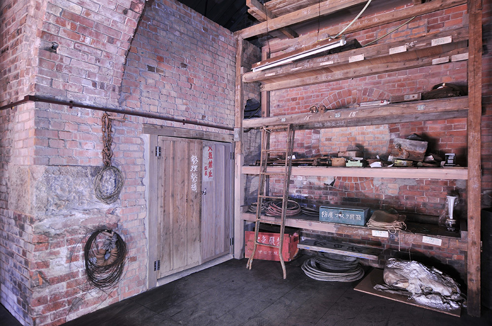 万田坑第二竪坑櫓補修工事の実績写真