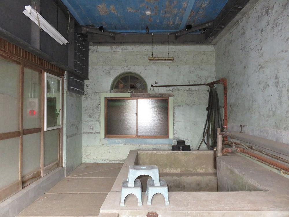 万田坑第二竪坑櫓補修工事の実績写真